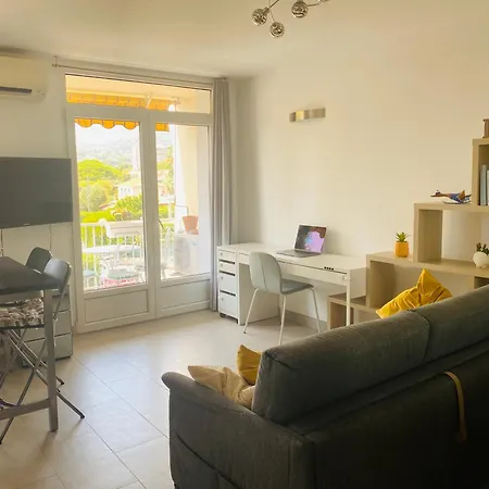 Apartman T2 Climatise Avec Parking Prive - 10 Min Des Plages Antibes