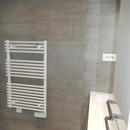 Apartman T2 Climatise Avec Parking Prive - 10 Min Des Plages *